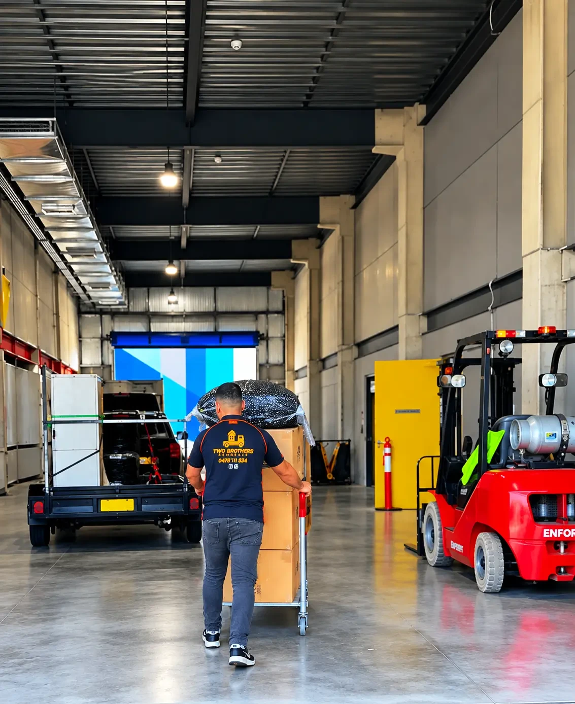 Moving Warehouse