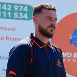 Two Brothers Removals team member
